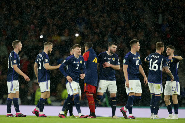 他既肯定了 他既肯定了